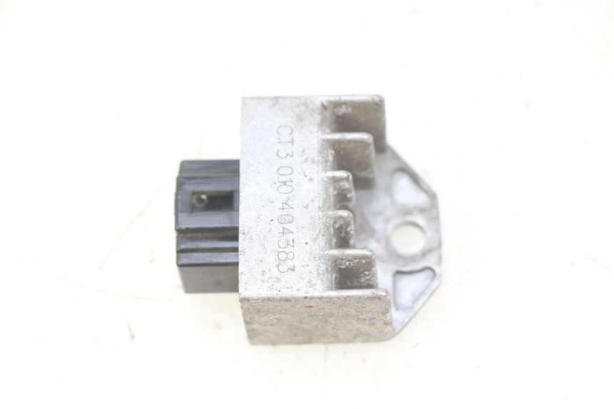 photo de REGULADOR DE CARGA PEUGEOT KISBEE 4T 50 (2010 - 2017) - Vista principal