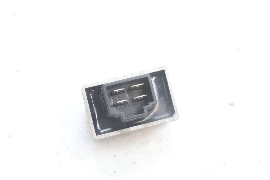 photo de REGULADOR DE CARGA PEUGEOT KISBEE 4T 50 (2010 - 2017) - Zoom estado de uso