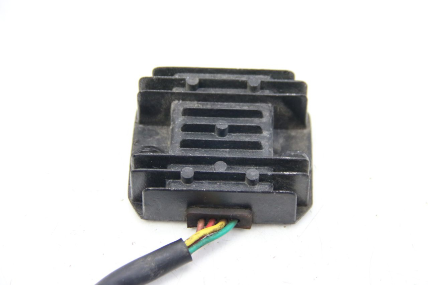 photo de REGULADOR DE CARGA ORCAL KITE 4T 50 (2019 - 2023) - Otra perspectiva