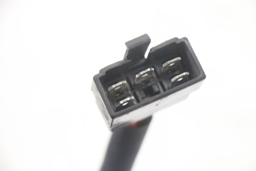 photo de REGULADOR DE CARGA KYMCO AGILITY 4T 50 (2018 - 2022) - Zoom estado de uso