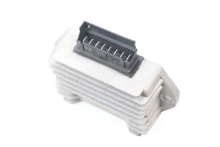 photo de REGULADOR PIAGGIO LIBERTY 2T 50 (2004 - 2008) - Vista general del producto