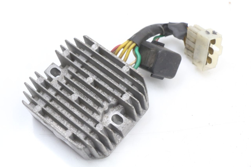 photo de REGULADOR PIAGGIO LIBERTY 4T 50 (2018 - 2021) - Vista principal