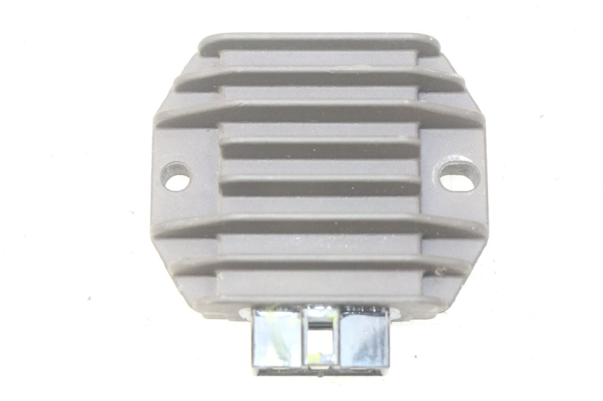 photo de REGULADOR DE CARGA PIAGGIO LIBERTY IGET 4T 50 (2015 - 2020) - Vista principal