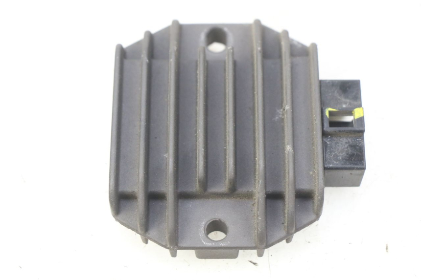 photo de REGULADOR DE CARGA PIAGGIO LIBERTY IGET S 125 (2016 - 2020) - Vista principal