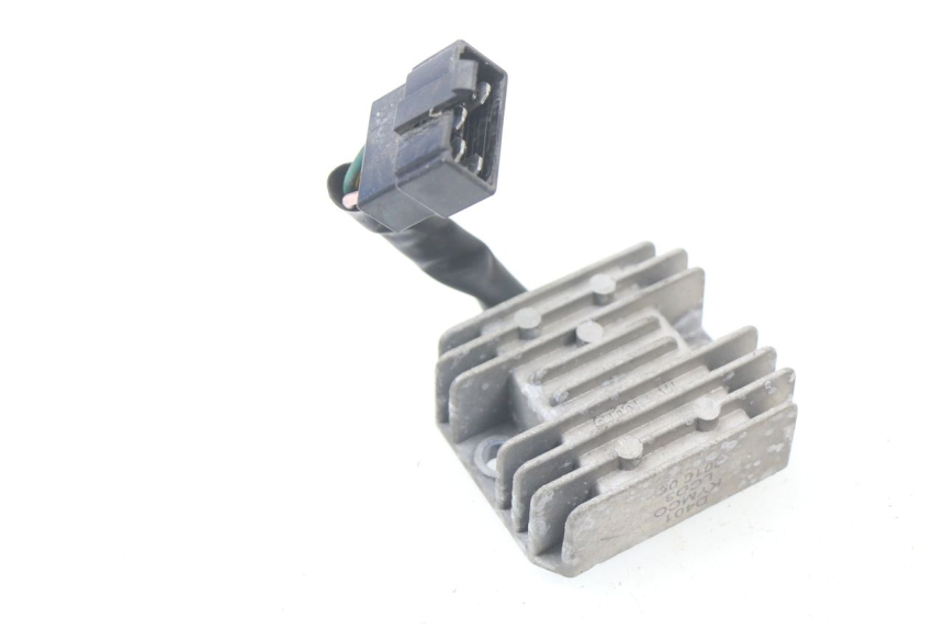 photo de REGULADOR DE CARGA KYMCO LIKE 125 (2009 - 2016) - Detalle de la pieza