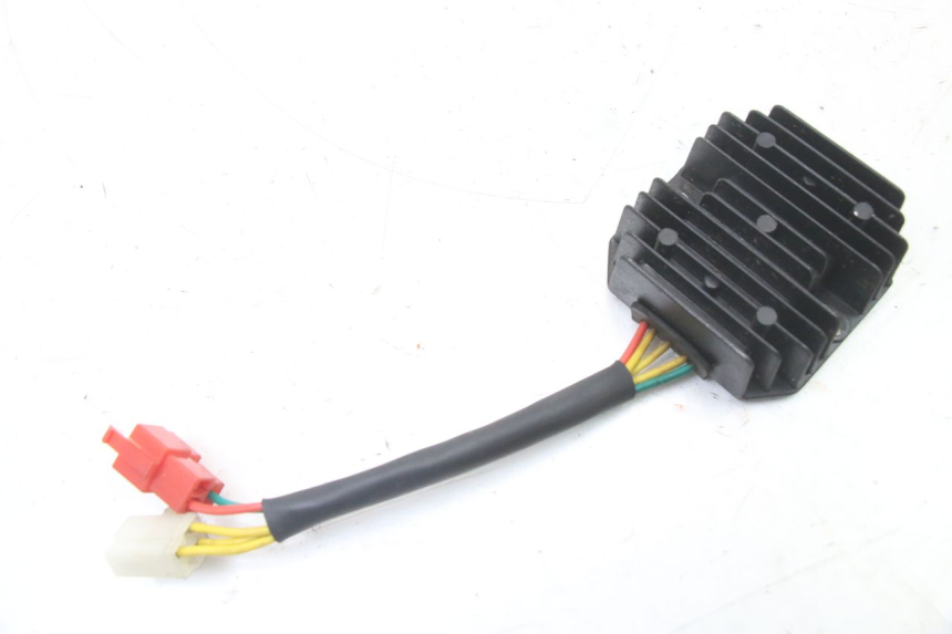 photo de REGULADOR LONGJIA SHARPY 125 (2020 - 2024) - Detalle de la pieza