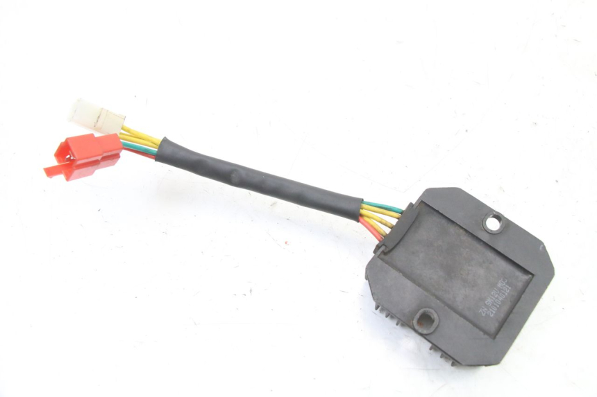 photo de REGULADOR LONGJIA SHARPY 125 (2020 - 2024) - Zoom estado de uso