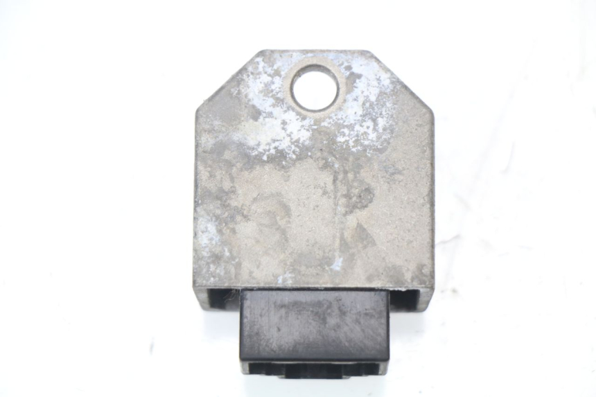 photo de REGULADOR DE CARGA PEUGEOT LUDIX 50 (2005 - 2007) - Detalle de la pieza
