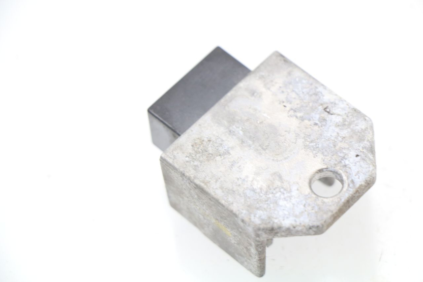 photo de REGULADOR DE CARGA PEUGEOT LUDIX 50 (2008 - 2017) - Detalle de la pieza