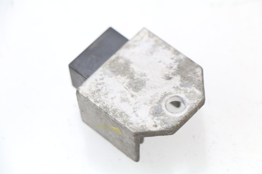 photo de REGULADOR DE CARGA PEUGEOT LUDIX 50 (2008 - 2017) - Detalle de la pieza
