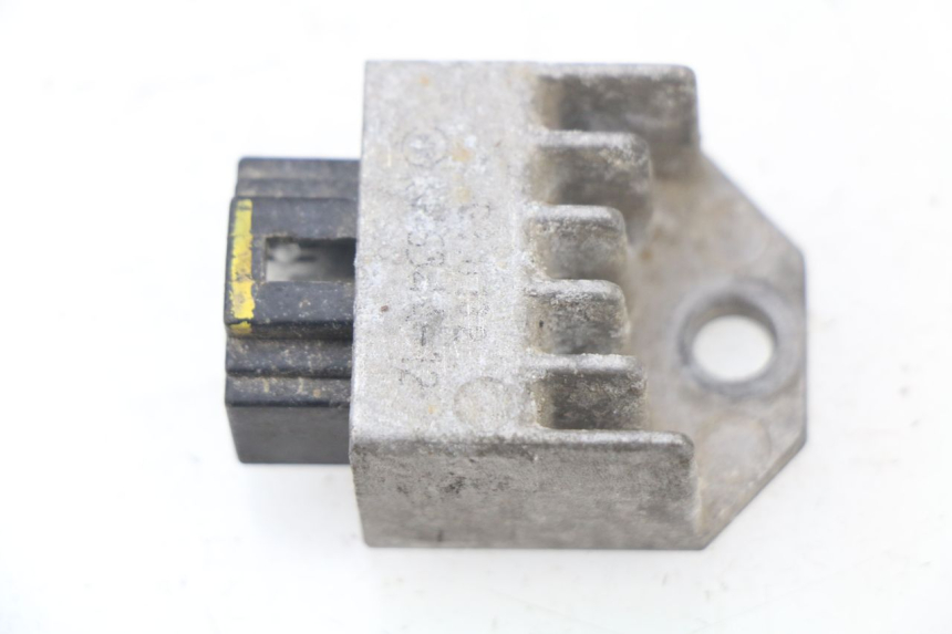 photo de REGULADOR DE CARGA PEUGEOT LUDIX 50 (2008 - 2017) - Vista principal