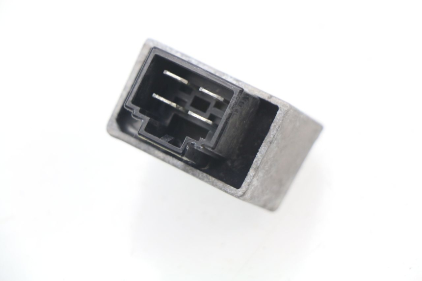 photo de REGULADOR PEUGEOT LUDIX ONE 50 (2005 - 2008) - Zoom estado de uso