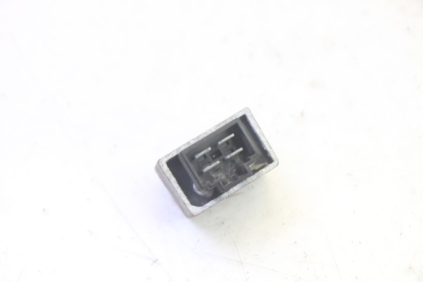 photo de REGULADOR PEUGEOT LUDIX ONE 50 (2004 - 2006) - Zoom estado de uso