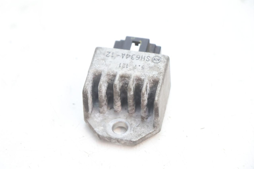 photo de REGULADOR PEUGEOT LUDIX ONE 50 (2004 - 2013) - Detalle de la pieza
