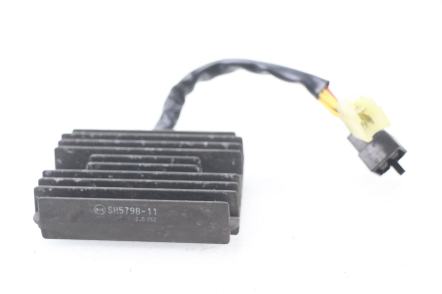 photo de REGULADOR DUCATI M796 MONSTER 796 (2010 - 2014) - Otra perspectiva