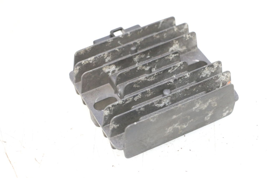 photo de REGULADOR KEEWAY MATRIX RX9 125 (2006 - 2007) - Primer plano técnico