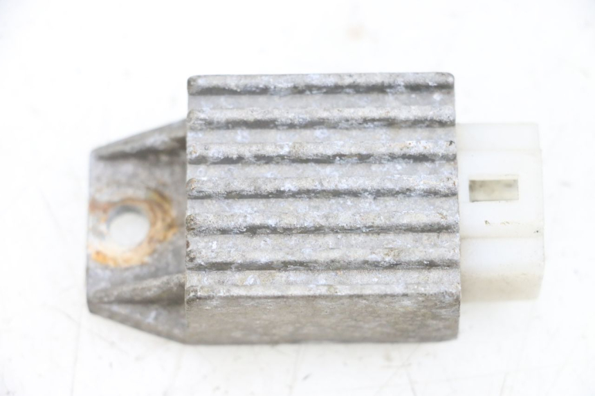 photo de REGULADOR SYM MIO 50 (2005 - 2010) - Vista principal