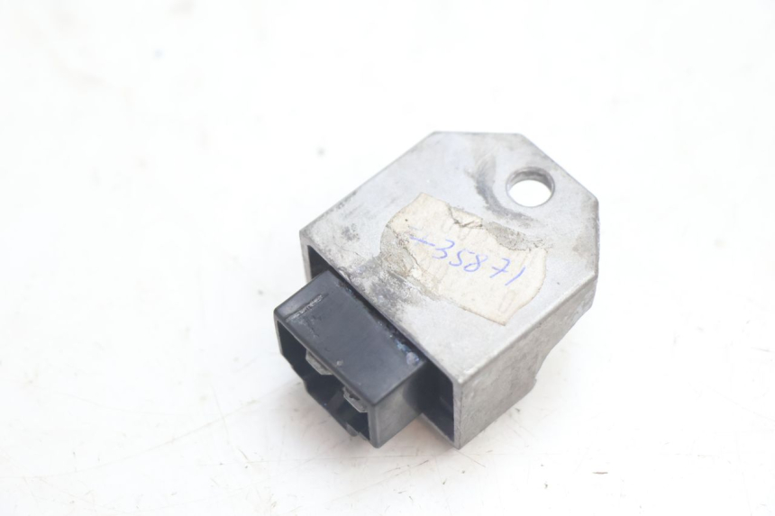 photo de REGULADOR SYM MIO 50 (2005 - 2010) - Zoom estado de uso