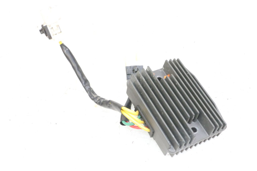 photo de REGULADOR DE CARGA PIAGGIO MP3 500 (2014 - 2017) - Vista principal