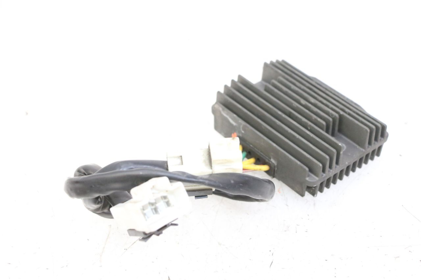 photo de REGULADOR DE CARGA PIAGGIO MP3 500 (2014 - 2017) - Vista principal