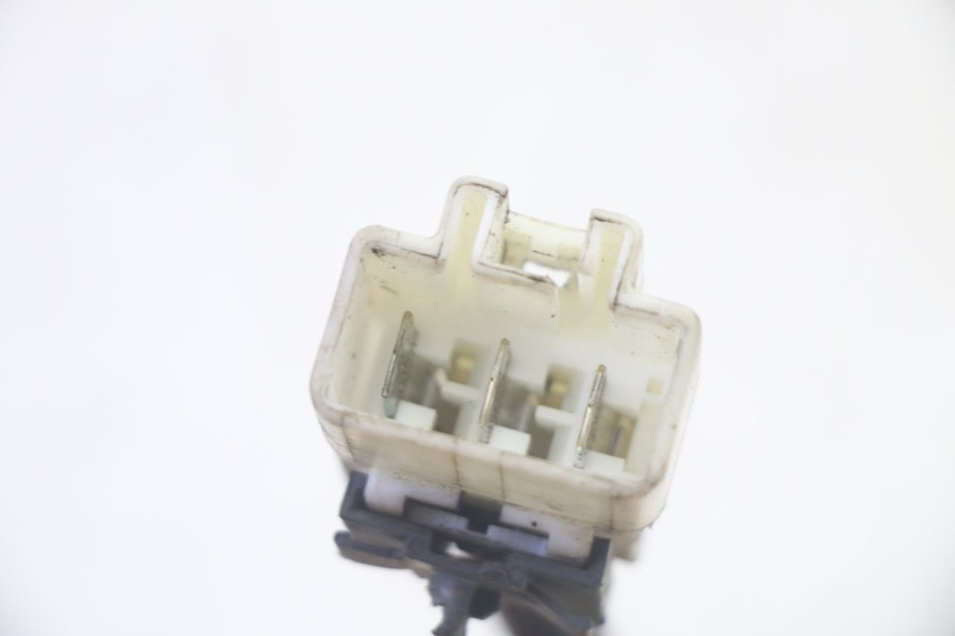 photo de REGULADOR PIAGGIO MP3 500 (2016 - 2018) - Estado de la superficie y material