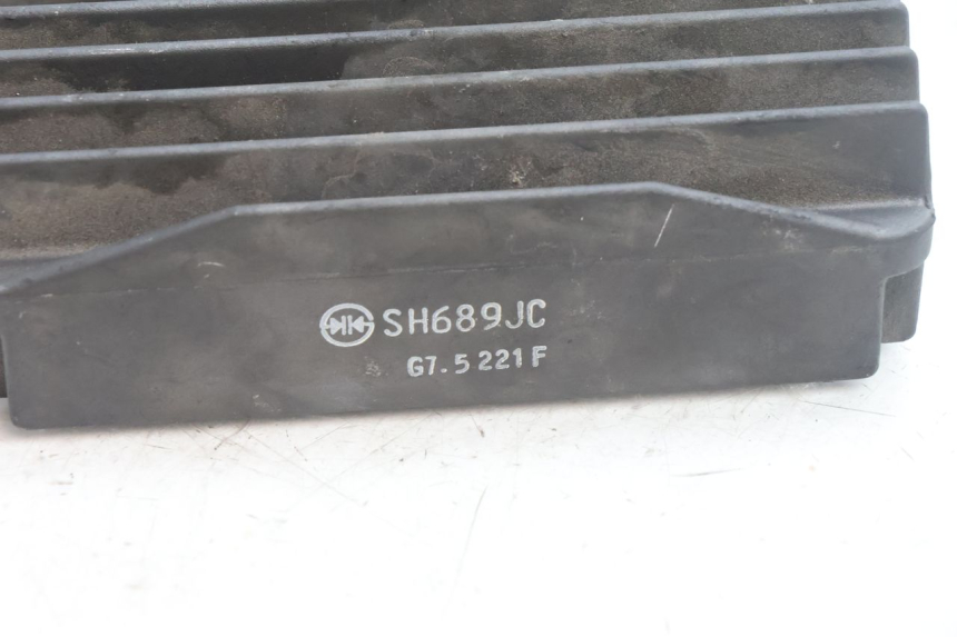 photo de REGULADOR PIAGGIO MP3 500 (2016 - 2018) - Zoom estado de uso
