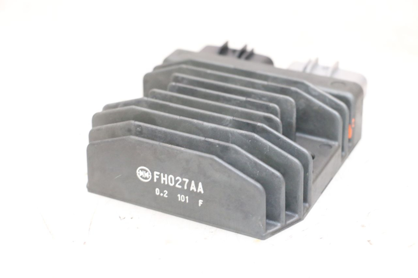 photo de REGULADOR YAMAHA MT-07 MT07 ABS 700 (2018 - 2020) - Vista general del producto