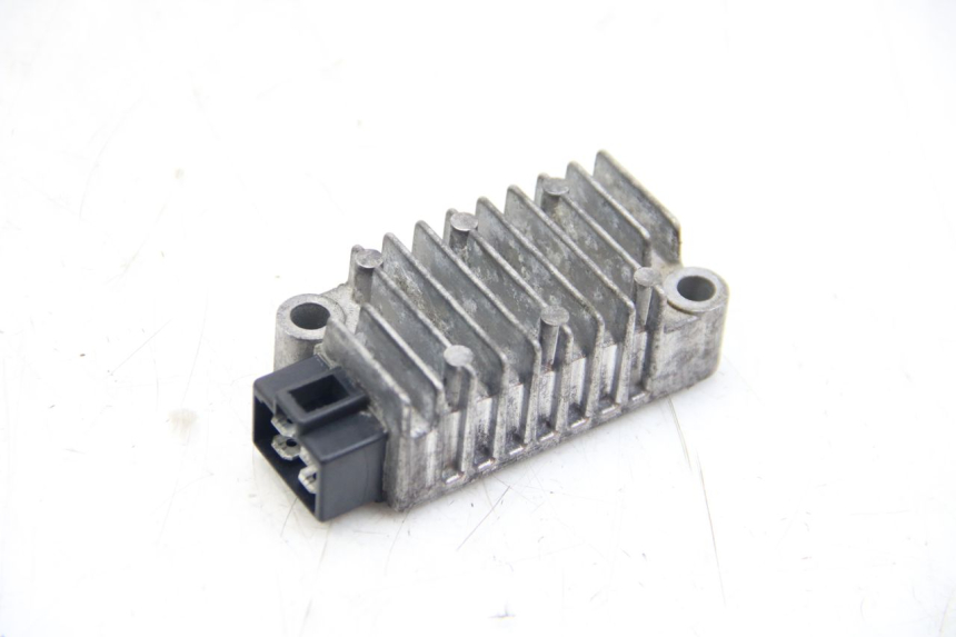 photo de REGULADOR DE CARGA YAMAHA MT ABS 125 (2014 - 2018) - Vista principal