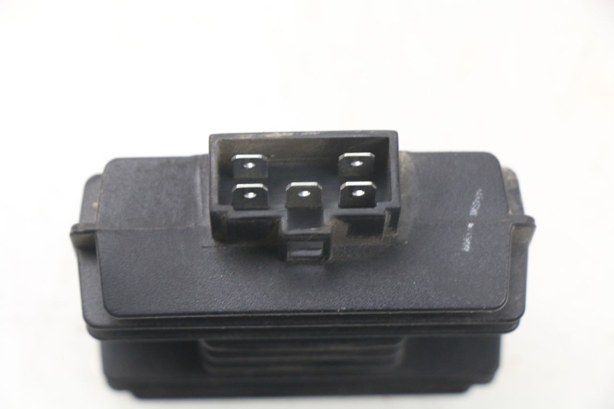 photo de REGULADOR MBK MW TRYPTIK 125 (2017 - 2022) - Otra perspectiva