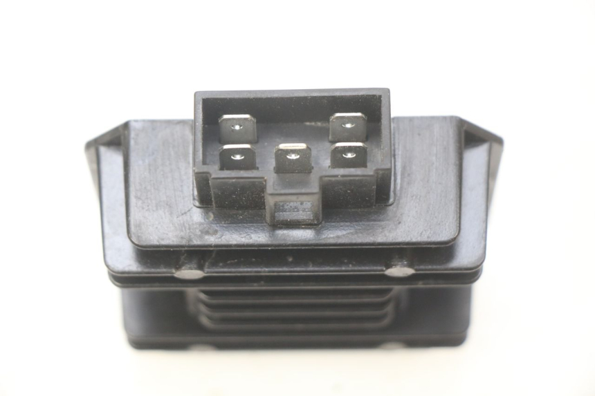 photo de REGULADOR DE CARGA YAMAHA N-MAX NMAX 125 (2017 - 2020) - Detalle de la pieza