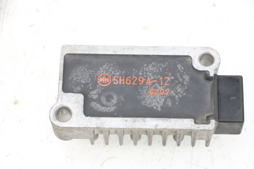 photo de REGULADOR DE CARGA YAMAHA NEOS NEO'S 4T 50 (2008 - 2016) - Detalle de la pieza