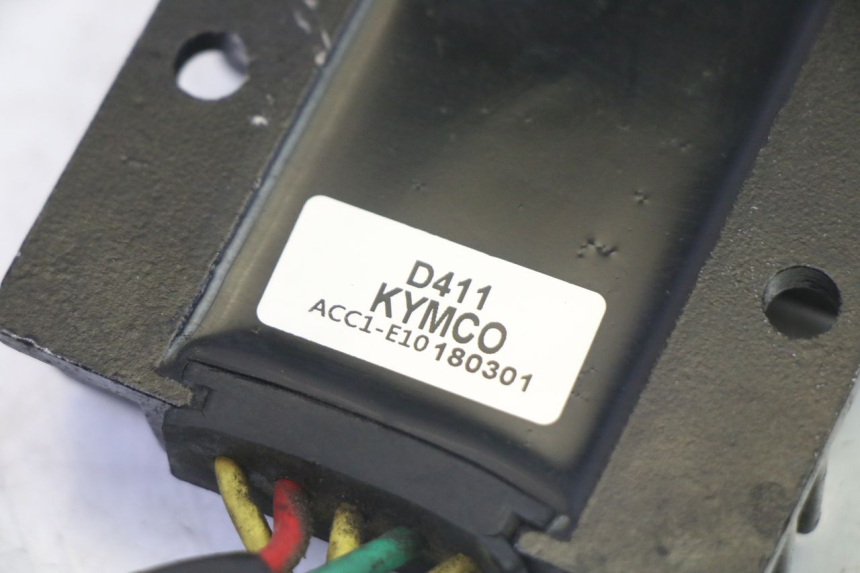 photo de REGULADOR KYMCO LIKE 4T 50 (2019 - 2025) - Otra perspectiva