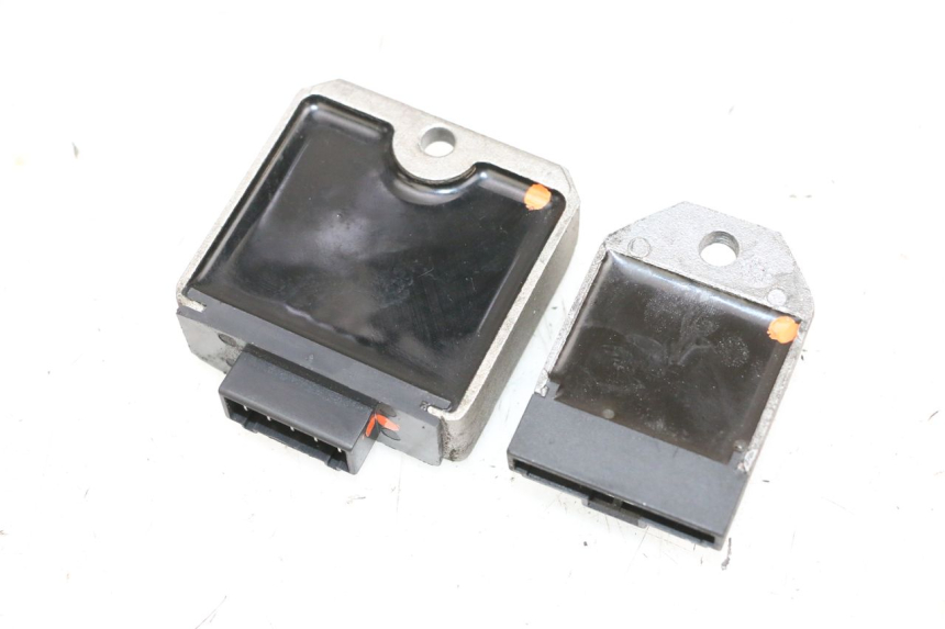 photo de REGULADOR DE CARGA PIAGGIO NEW TYPHOON 50 (2018 - 2021) - Vista general del producto