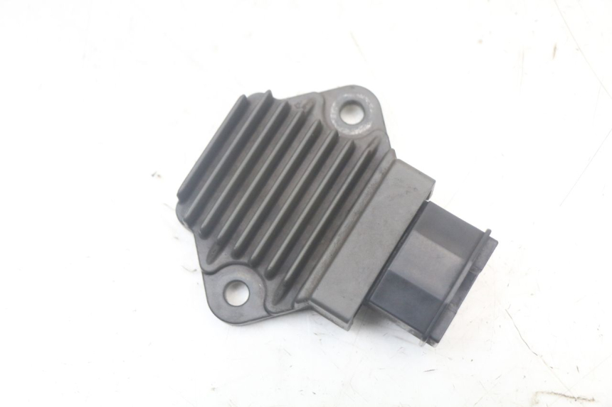 photo de REGULADOR DE CARGA HONDA NTV DEAUVILLE 650 (1998 - 2001) - Vista principal