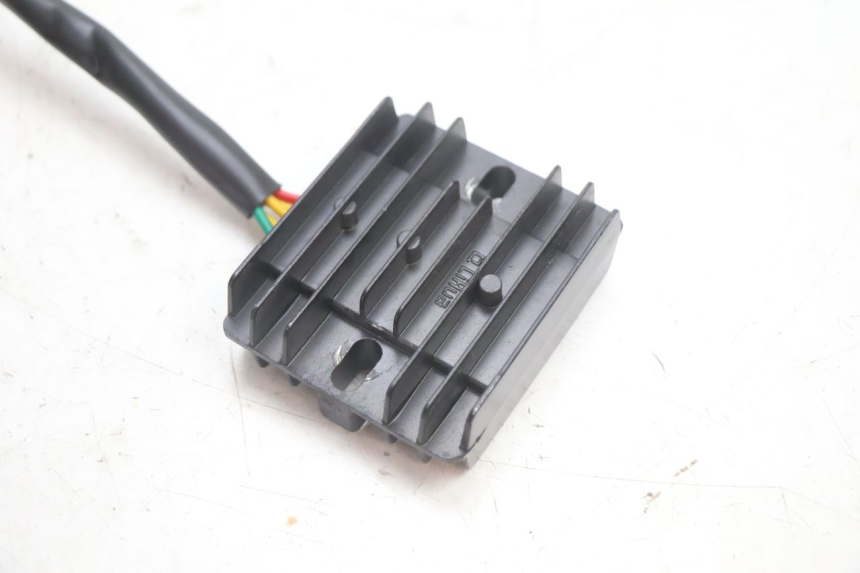 photo de REGULADOR JM MOTORS OLDIES 4T 50 (2020 - 2026) - Detalle de la pieza