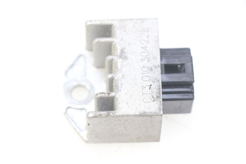 photo de REGULADOR DE CARGA SYM ORBIT 2 2T 50 (2008 - 2018) - Vista principal