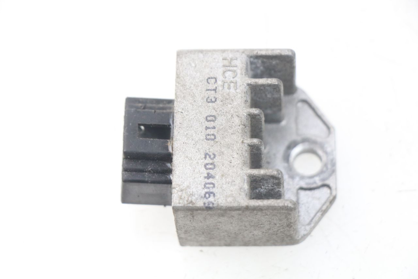 photo de REGULADOR DE CARGA SYM ORBIT 2 4T 50 (2008 - 2017) - Vista principal