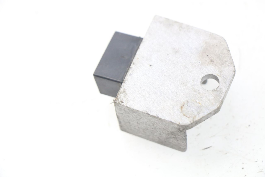 photo de REGULADOR DE CARGA SYM ORBIT 2 4T 50 (2008 - 2017) - Detalle de la pieza