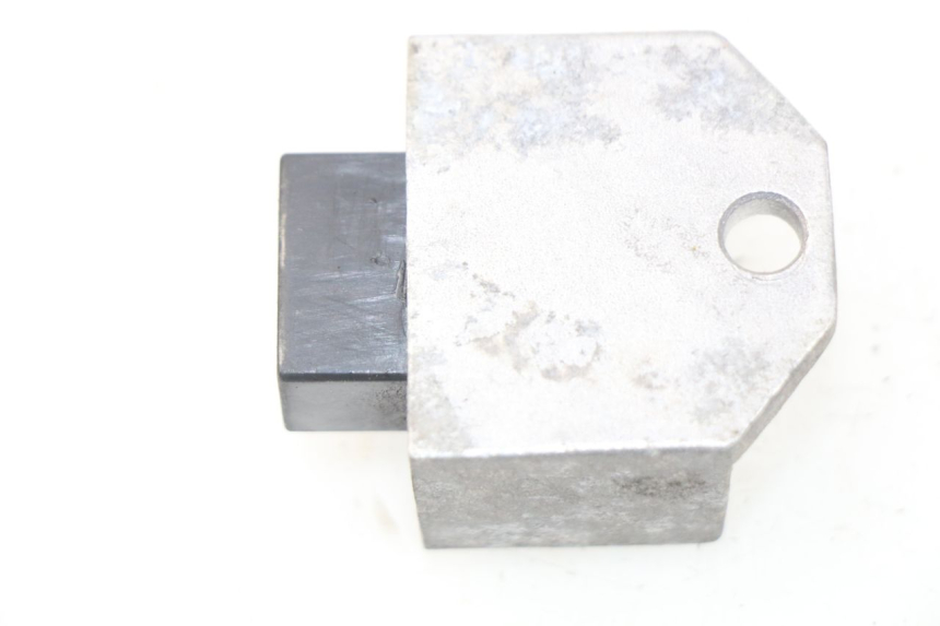 photo de REGULADOR DE CARGA SYM ORBIT 2 4T 50 (2008 - 2017) - Detalle de la pieza