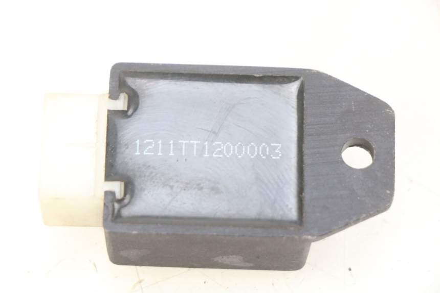 photo de REGULADOR DE CARGA TNT MOTOR OTTO 2T 50 (2012 - 2018) - Zoom estado de uso