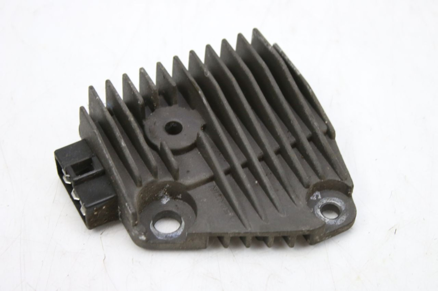 photo de REGULADOR KEEWAY OUTLOOK 125 (2007 - 2013) - Primer plano técnico