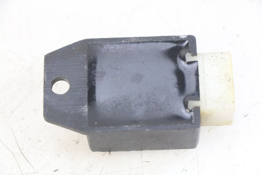 photo de REGULADOR DE CARGA PANTHERA PANTHERA 110 (2010 - 2017) - Otra perspectiva