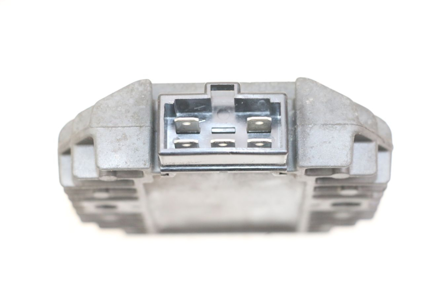 photo de REGULADOR PEUGEOT ELYSTAR 125 (2002 - 2007) - Zoom estado de uso