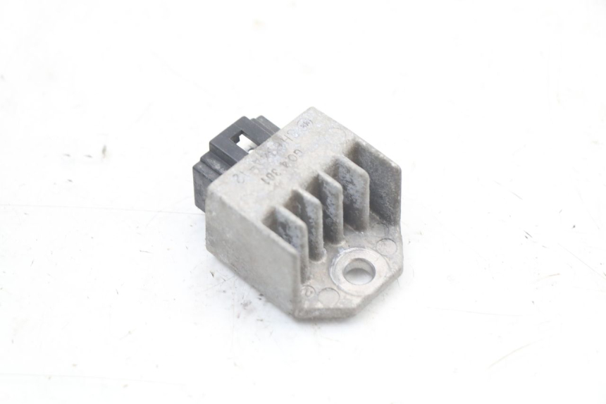 photo de REGULADOR DE CARGA PEUGEOT ELYSTAR 50 (2002 - 2014) - Vista principal