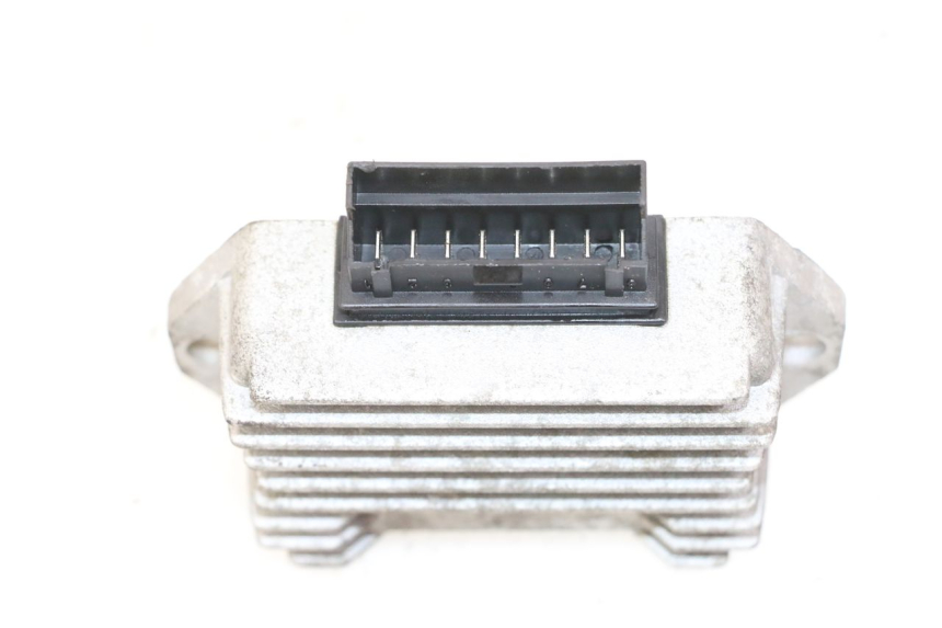 photo de REGULADOR DE CARGA PIAGGIO VESPA S 2T 50 (2007 - 2014) - Detalle de la pieza
