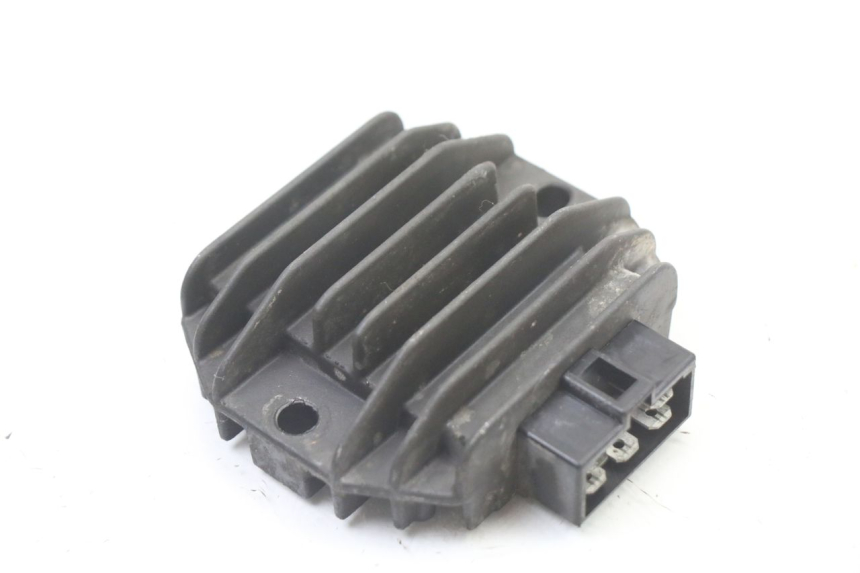 photo de REGULADOR DE CARGA PIAGGIO X8 125 (2004 - 2007) - Vista principal