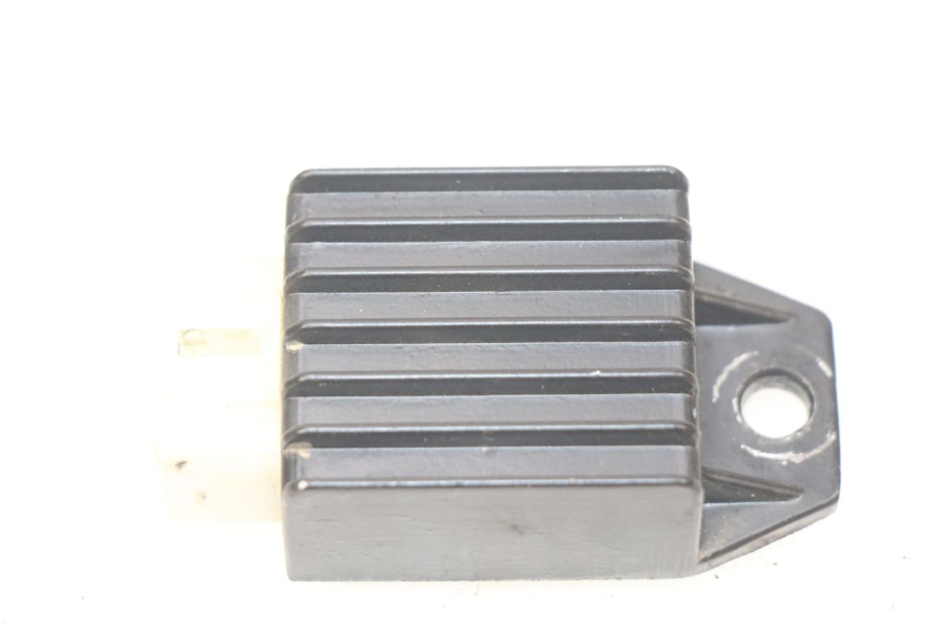 photo de REGULADOR DE CARGA APOLLO RFZ 150 - Vista principal