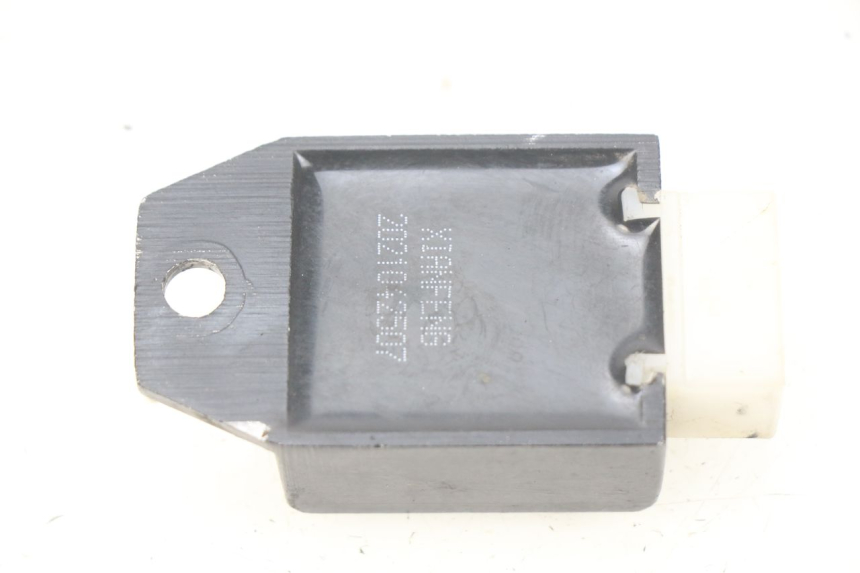 photo de REGULADOR DE CARGA APOLLO RFZ 150 - Zoom estado de uso