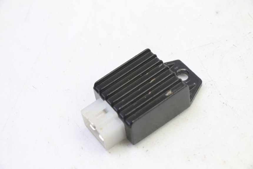 photo de REGULADOR APOLLO RFZ 125 - Vista principal