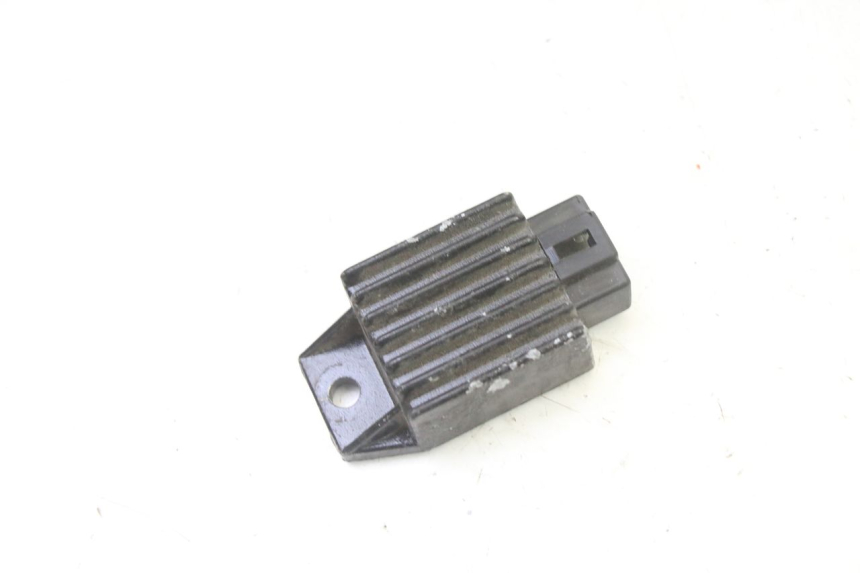 photo de REGULADOR DE CARGA PGO RODOSHOW 2T 50 (2003 - 2007) - Vista principal